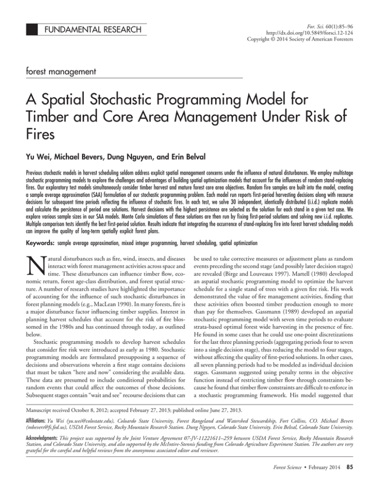 A Spatial Stochastic Programming Model for Fires forest management